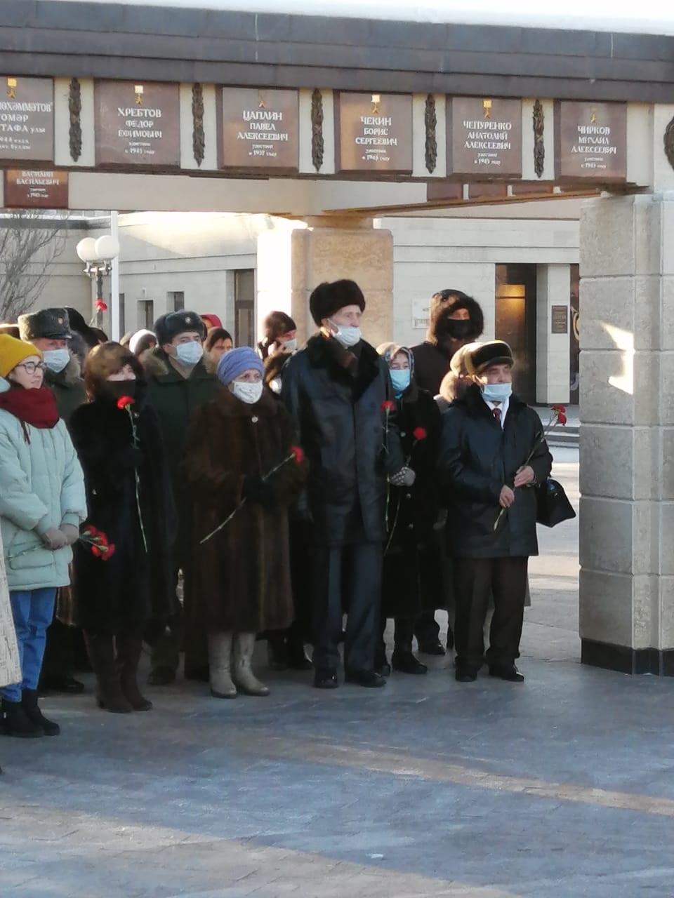 Специалисты КЦСОН «Доверие» города Набережные Челны сопроводили Героя  Социалистического труда в город Казань на торжественное мероприятие