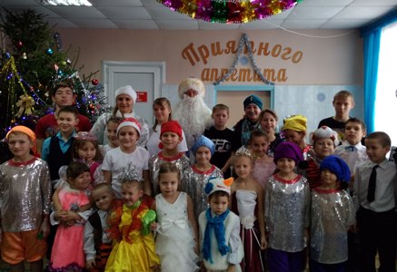 Дед Остался Один На Новый Год